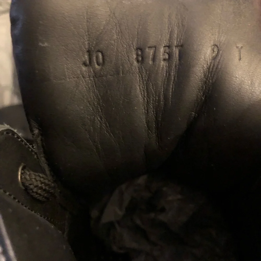 Tom Ford Hi Top Leather Sneakers - Picture 9 of 16